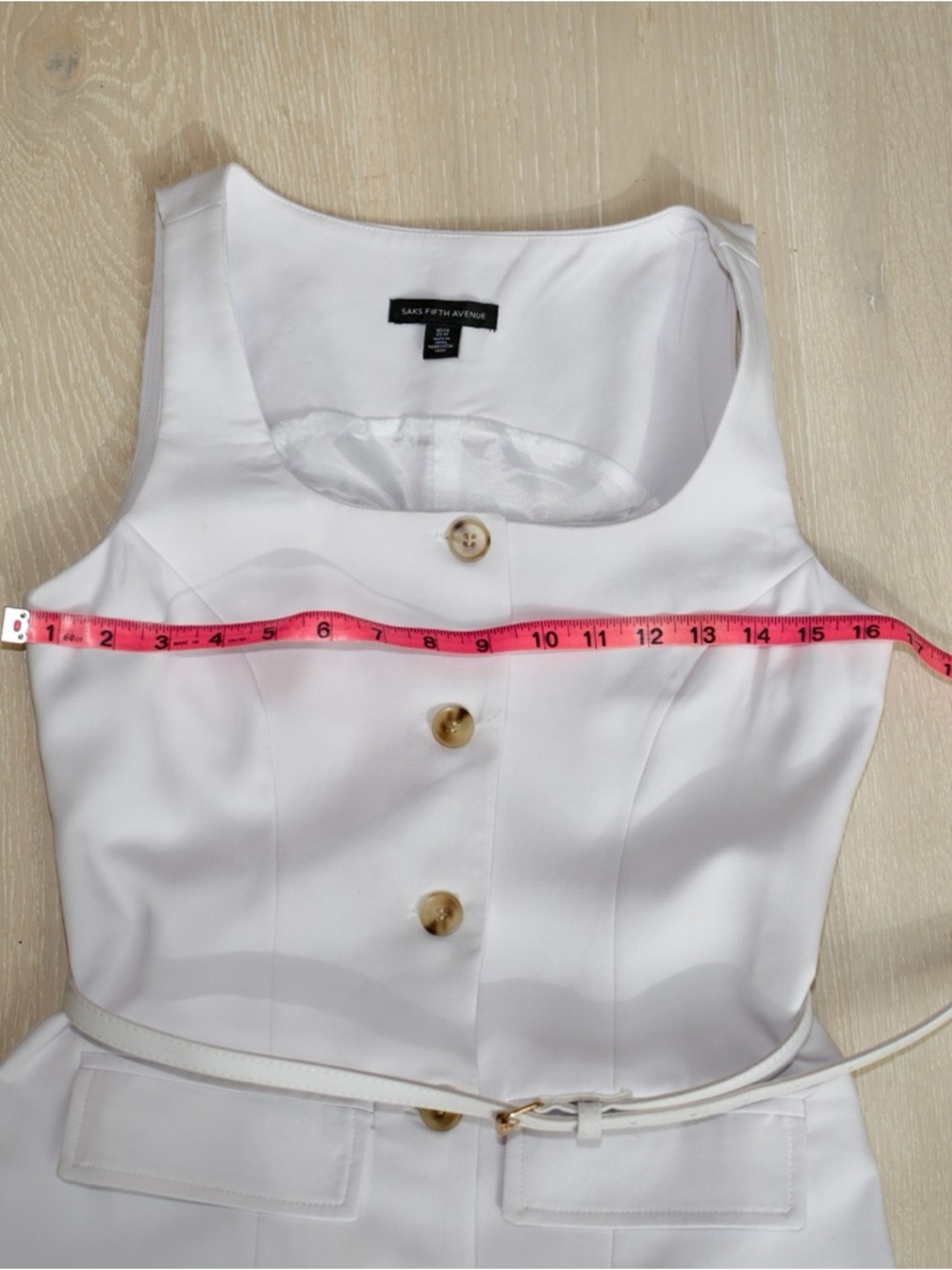 Saks Fifth Avenue Sleeveless Button-Front Off White Dress with Belt Size X-Small - Picture 12 of 14